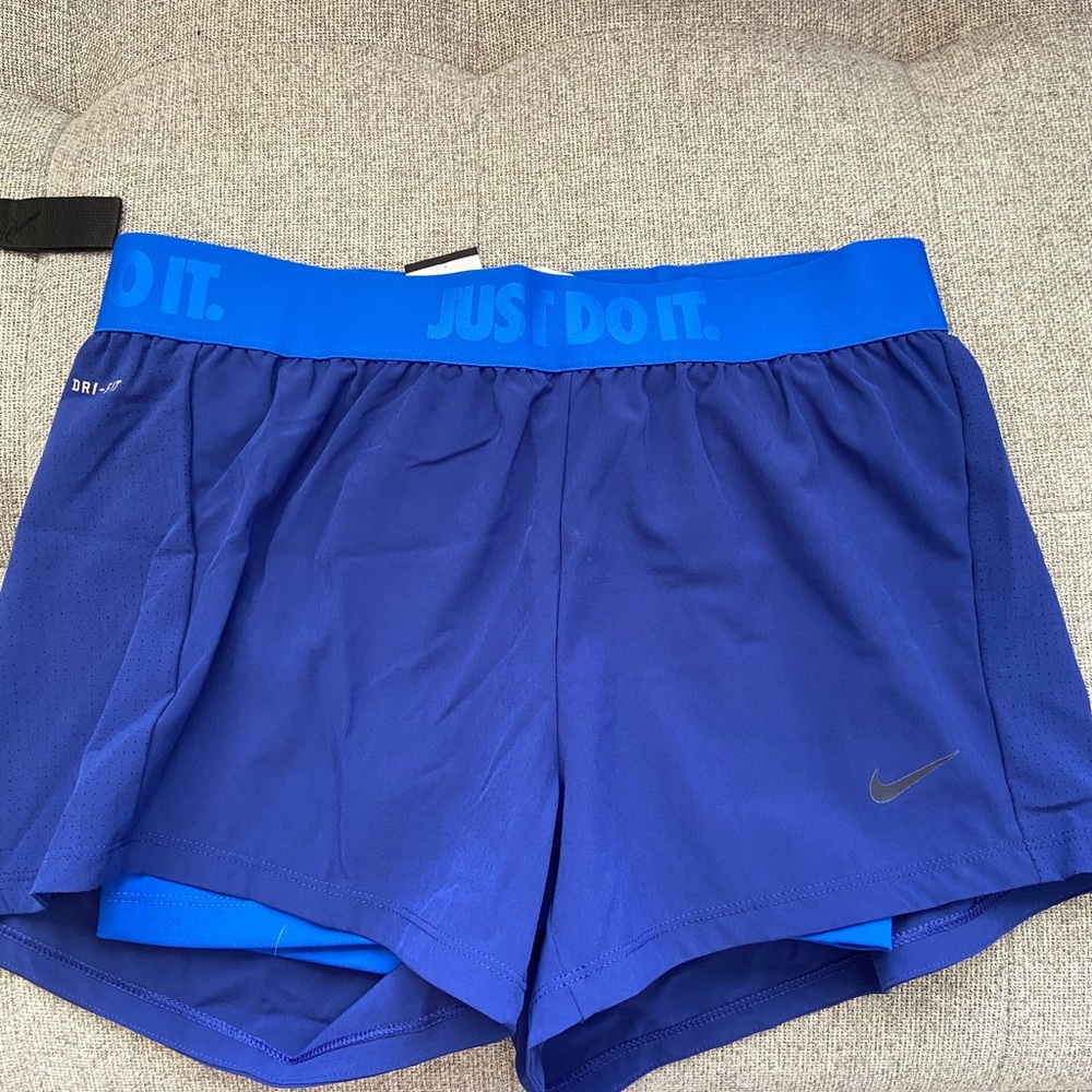 Nike women’s running shorts